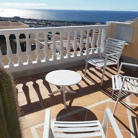 Cristianos Luxury Sea View شقة